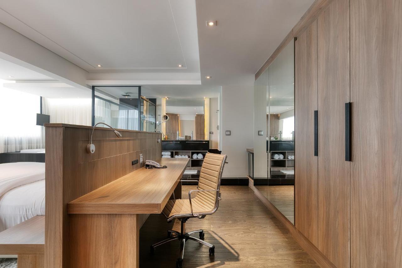 Mercure Belo Horizonte Lourdes Ngoại thất bức ảnh